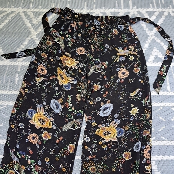 Molly Bracken Tasseled Floral-Print‎ Pants - Picture 12 of 12